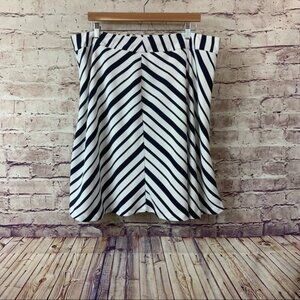 Lane Bryant White Navy Striped A Line Skirt